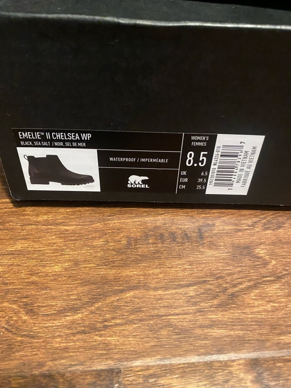 Sorel womens Black Chelsea oChukka Boots - Picture 7 of 7